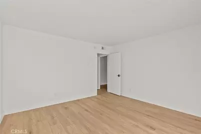 5328 Newcastle #18, Encino, CA 91316 - Photo 17