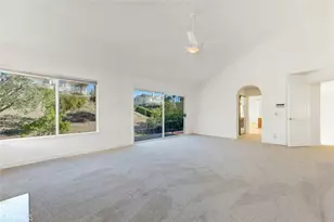 19641 Falcon Ridge Ln, Porter Ranch, CA 91326 - Photo 29