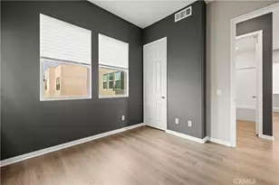 27422 Pioneer Ct, Valencia, CA 91381 - Photo 21