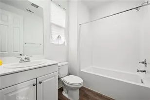 27422 Pioneer Ct, Valencia, CA 91381 - Photo 23