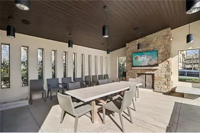 19531 W Cardigan Drive, Northridge, CA 91324 - Photo 29