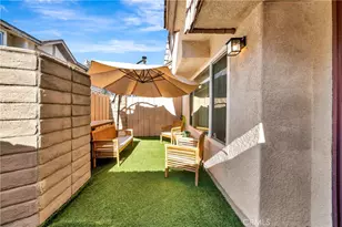 18631 Collins, Tarzana, CA 91356 - Photo 15