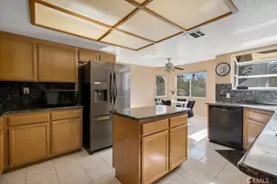 18614 Ingomar, Reseda, CA 91335 - Photo 15