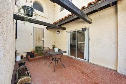 552 Pepper, Bakersfield, CA 93307 - Photo 37