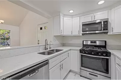 24143 Del Monte #284, Valencia, CA 91355 - Photo 17