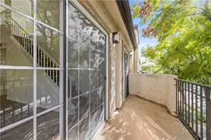 24143 Del Monte, Valencia, CA 91355 - Photo 39