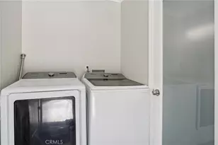 17043 Celtic St, Granada Hills, CA 91344 - Photo 27