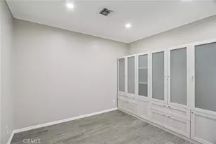 17043 Celtic St, Granada Hills, CA 91344 - Photo 19