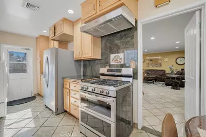 16646 Tribune, Granada Hills, CA 91344 - Photo 29