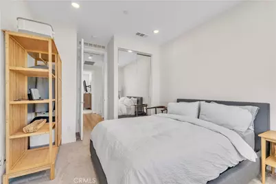 27582 Manzanita, Valencia, CA 91381 - Photo 37