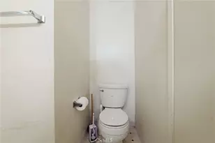 12830 Burbank Blvd, Valley Village, CA 91607 - Photo 11