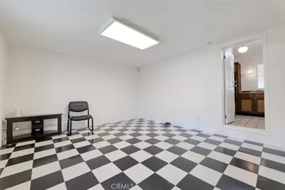 10733 Wixom Street, Los Angeles, CA 91352 - Photo 17