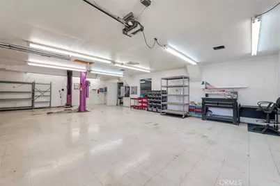 10733 Wixom Street, Los Angeles, CA 91352 - Photo 33