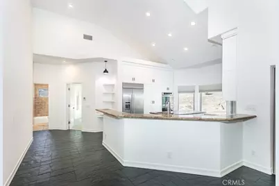 30903 Carmen, Canyon Country, CA 91390 - Photo 7