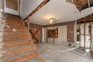 19448 Kittridge, Reseda, CA 91335 - Photo 23