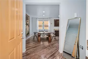 19849 Via Ott, Newhall, CA 91321 - Photo 5