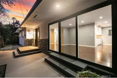 4867 Noble, Sherman Oaks, CA 91403 - Photo 5