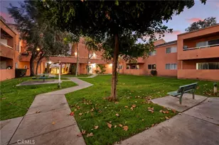 12601 Van Nuys Blvd, Pacoima, CA 91331 - Photo 17