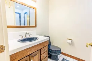 23132 Posada, Valencia, CA 91354 - Photo 21