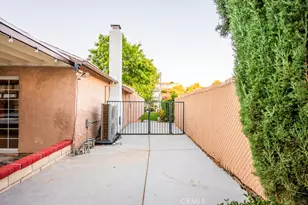 23132 Posada, Valencia, CA 91354 - Photo 53