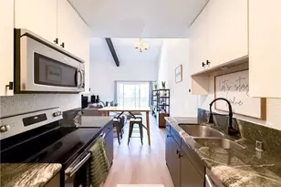 5460 White Oak, Encino, CA 91316 - Photo 13