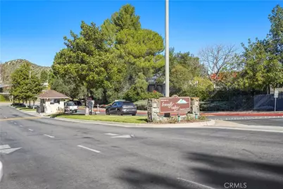 26737 Oak Crossing Road #B, Newhall, CA 91321 - Photo 27