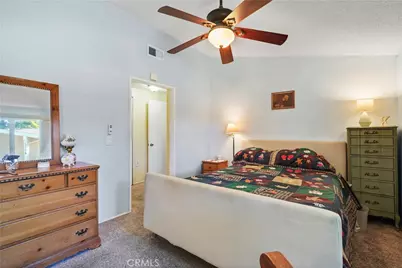 26737 Oak Crossing Road #B, Newhall, CA 91321 - Photo 7