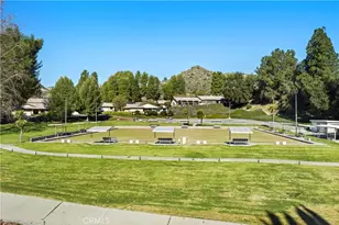 26737 Oak Crossing Rd, Newhall, CA 91321 - Photo 25