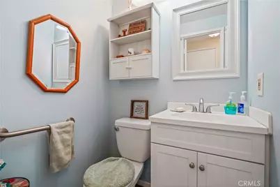 26737 Oak Crossing Road #B, Newhall, CA 91321 - Photo 17