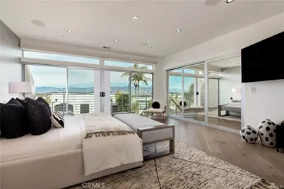 11698 Picturesque, Studio City, CA 91604 - Photo 7