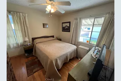 17900 Martha Street, Encino, CA 91316 - Photo 25