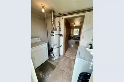 17900 Martha Street, Encino, CA 91316 - Photo 15