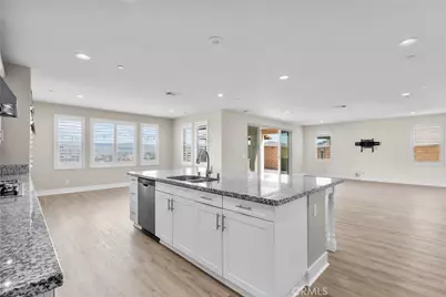 18787 Juniper Springs, Canyon Country, CA 91387 - Photo 31