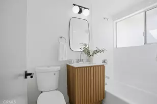 20414 Haynes St, Winnetka, CA 91306 - Photo 27