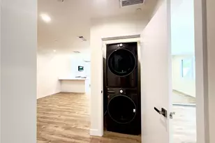 7454 Gaviota Ave, Van Nuys, CA 91406 - Photo 25