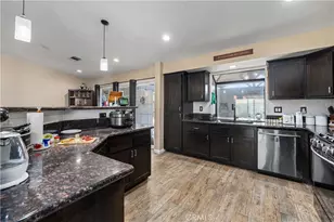 39551 Blackhawk Ct, Palmdale, CA 93551 - Photo 15