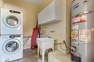 17900 Hatteras, Encino, CA 91316 - Photo 11