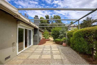 1465 Washburn Road, Pasadena, CA 91105 - Photo 21