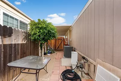 16079 Yarnell Street #C35, Sylmar, CA 91342 - Photo 19