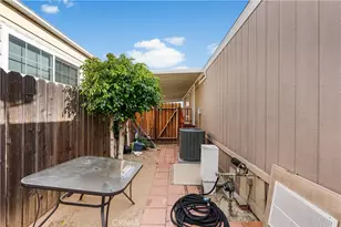 16079 Yarnell Street, Sylmar, CA 91342 - Photo 19