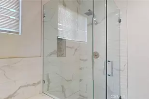 12407 Moorpark, Studio City, CA 91604 - Photo 25