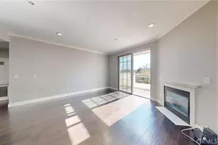 12407 Moorpark, Studio City, CA 91604 - Photo 3