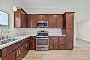 2913 Mary Ct, Newbury Park, CA 91320 - Photo 13