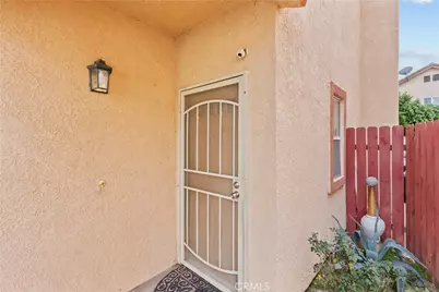 9400 Burnet #103, North Hills, CA 91343 - Photo 3