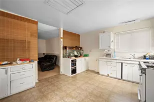 7025 Day St, Tujunga, CA 91042 - Photo 23