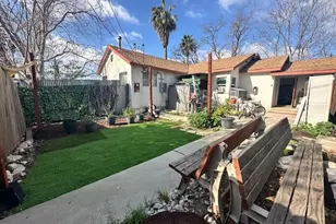7025 Day St, Tujunga, CA 91042 - Photo 27