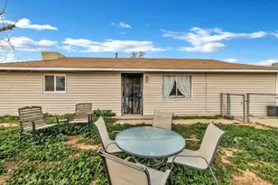 241 N Helena St, Ridgecrest, CA 93555 - Photo 23