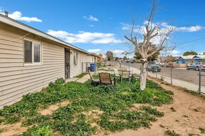 241 N Helena Street, Ridgecrest, CA 93555 - Photo 29