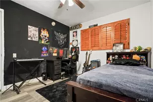 21219 Roscoe, Canoga Park, CA 91304 - Photo 17