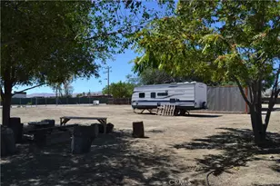 24868 Hwy 33, Fellows, CA 93224 - Photo 21